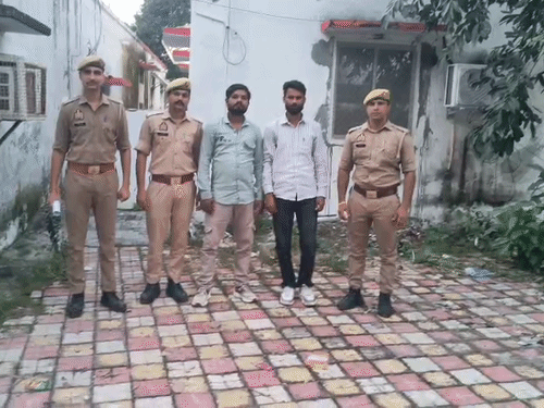 लड़के को झांसी बुलाकर अपहरण-5 लाख फिरौती मांगी:बरेली पुलिस ने 24 घंटे में सकुशल बरामद किया, 2 बदमाश गिरफ्तार