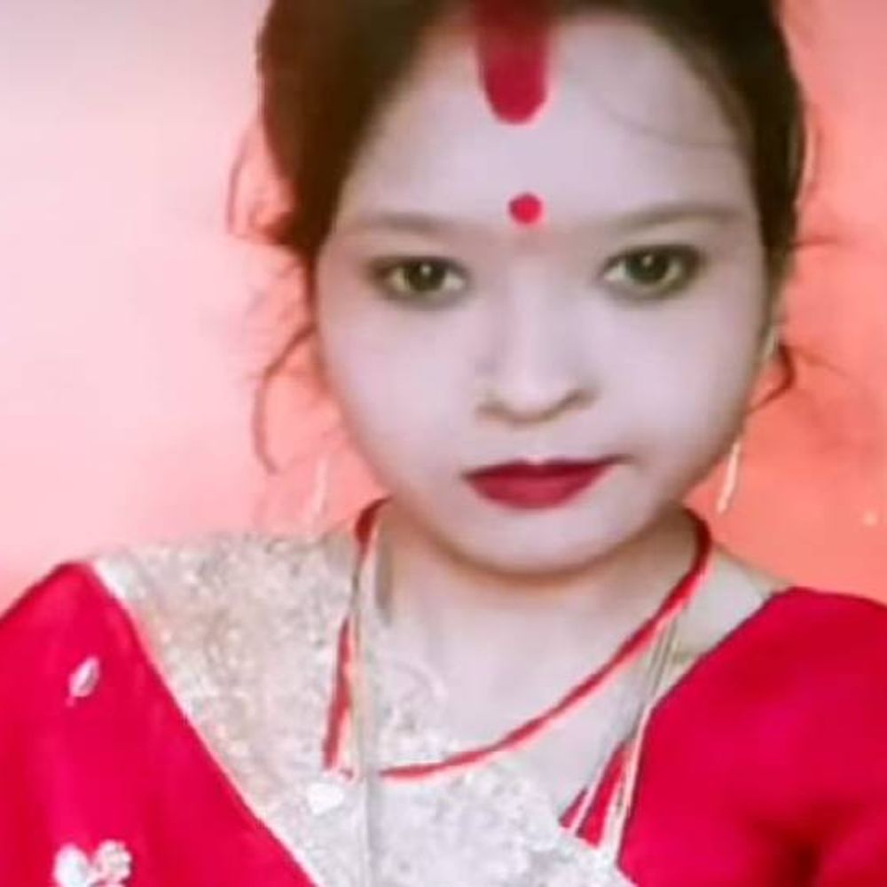 झांसी में शादी के डेढ़ साल बाद महिला की मौत:गेट तोड़कर बाथरूम से निकाला, मां बोली- 3 दिन से चल रहा था झगड़ा, आज लेने जाना था