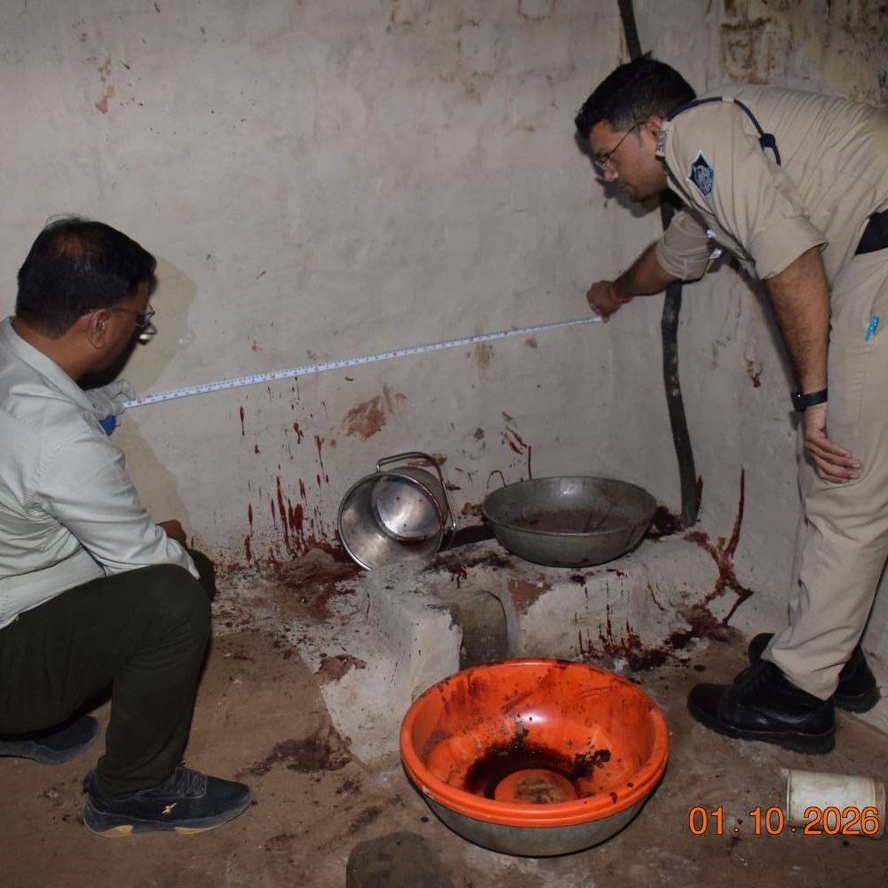 पार्टी में पत्नी पर कमेंट करने पर की थी हत्या:बैतूल में 2 भाइयों ने गर्दन पर किए थे वार, शव टपरे में छिपाया