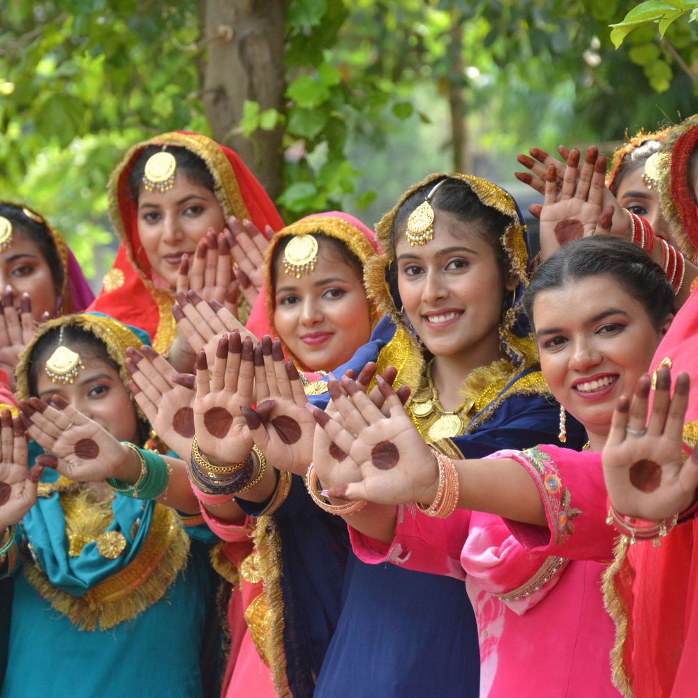 ‘अमृतसर 450' की थीम पर गूंजी पंजाब की विरासत, स्टूडेंट्स ने बिखेरा कल्चर का रंग