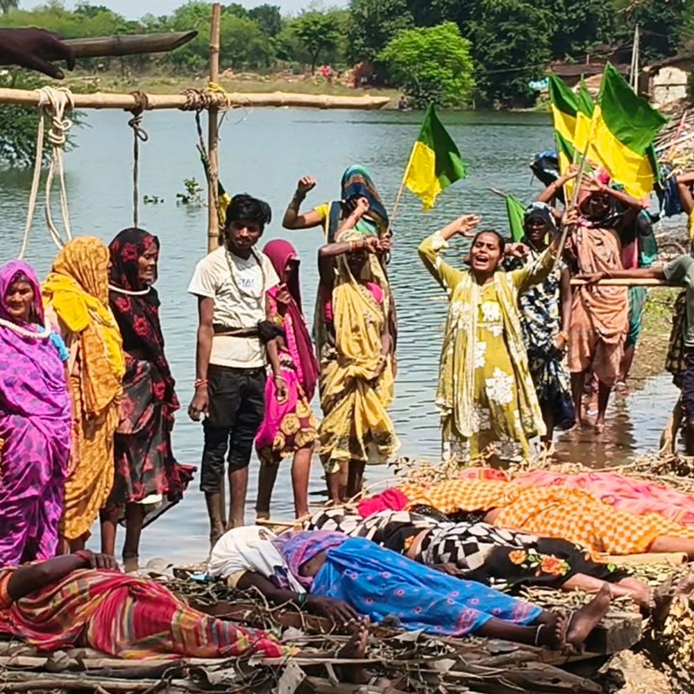 मझगांय परियोजना के 43 विस्थापितों का मुआवजा मंजूर:आंदोलनकारी बोले- जब तक 229 परिवारों को मुआवजा-पुनर्वास नहीं मिलता, धरना जारी रहेगा