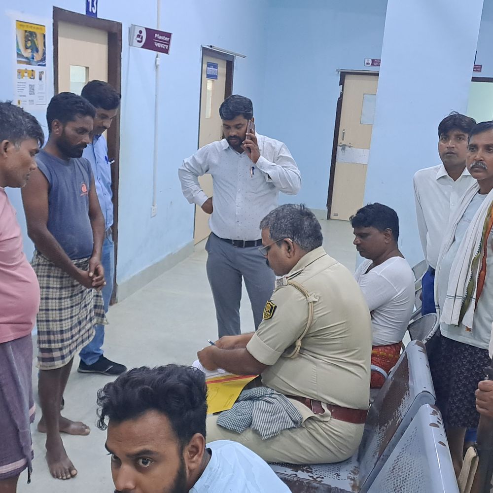 गोपालगंज- बाढ़ के पानी में नहाने गया बच्चा डूबा:रामनगर खैरटिया गांव में हुई घटना, इकलौता बेटा था; पुलिस जांच में जुटी
