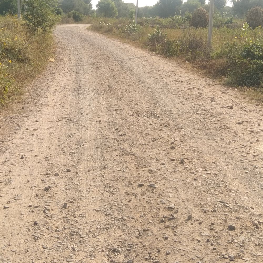 सड़क का 400 मी. अधूरा काम पूरा करने की मांग
