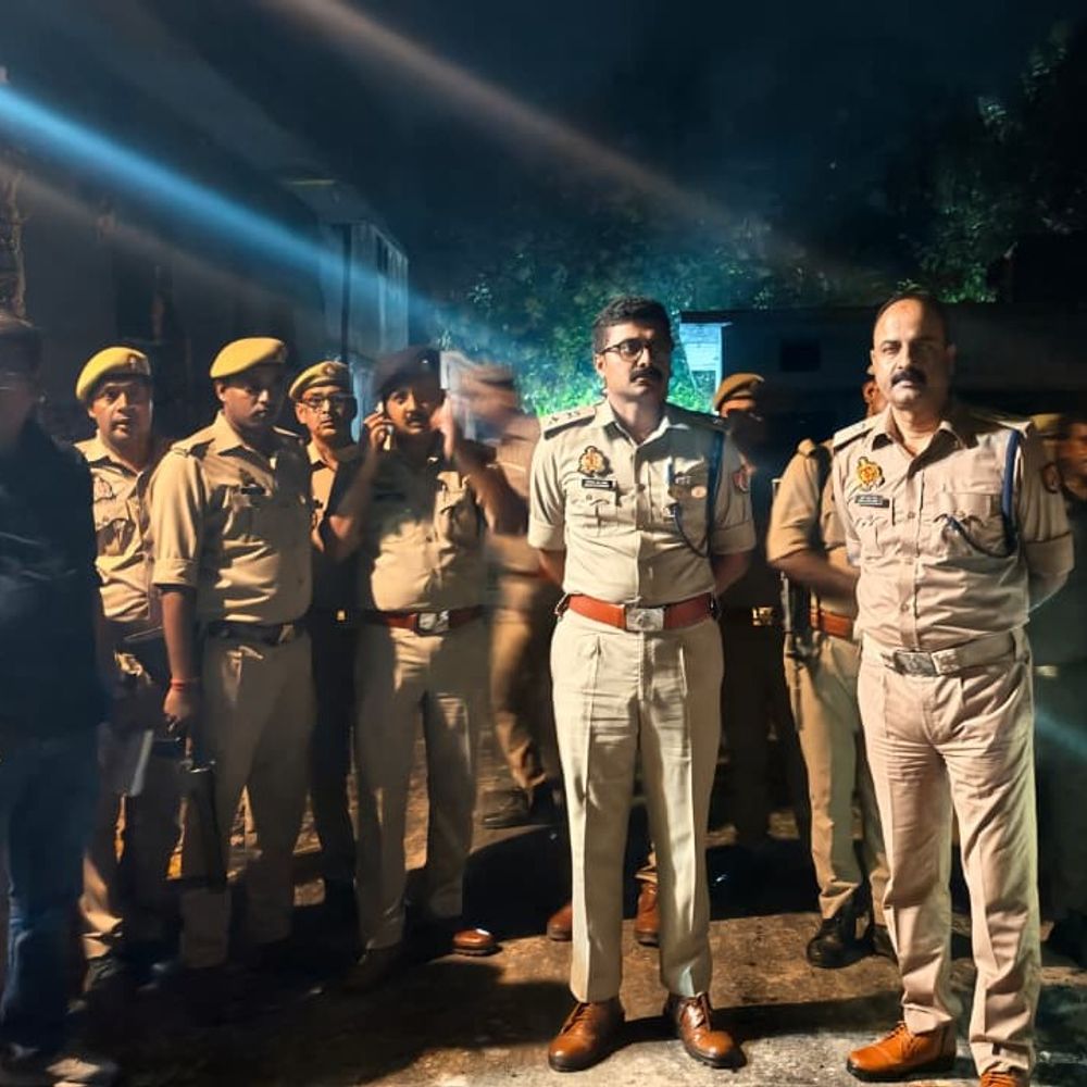 देवरिया में RSS स्वयंसेवक की पीटकर हत्या:11 दिन पहले मिली थी जान से मारने की धमकी, परिजनों ने कहा- शिकायत के बाद भी नहीं हुई कार्रवाई