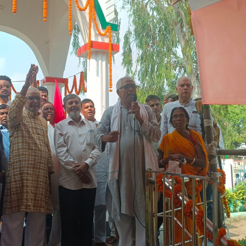 जहानाबाद में गांधी जयंती पर जनमुक्ति मोर्चा की पदयात्रा:गांव-गांव पहुंचकर गांधीजी के विचार बताए; व्यास जी ने चुनाव आयोग पर लगाए आरोप