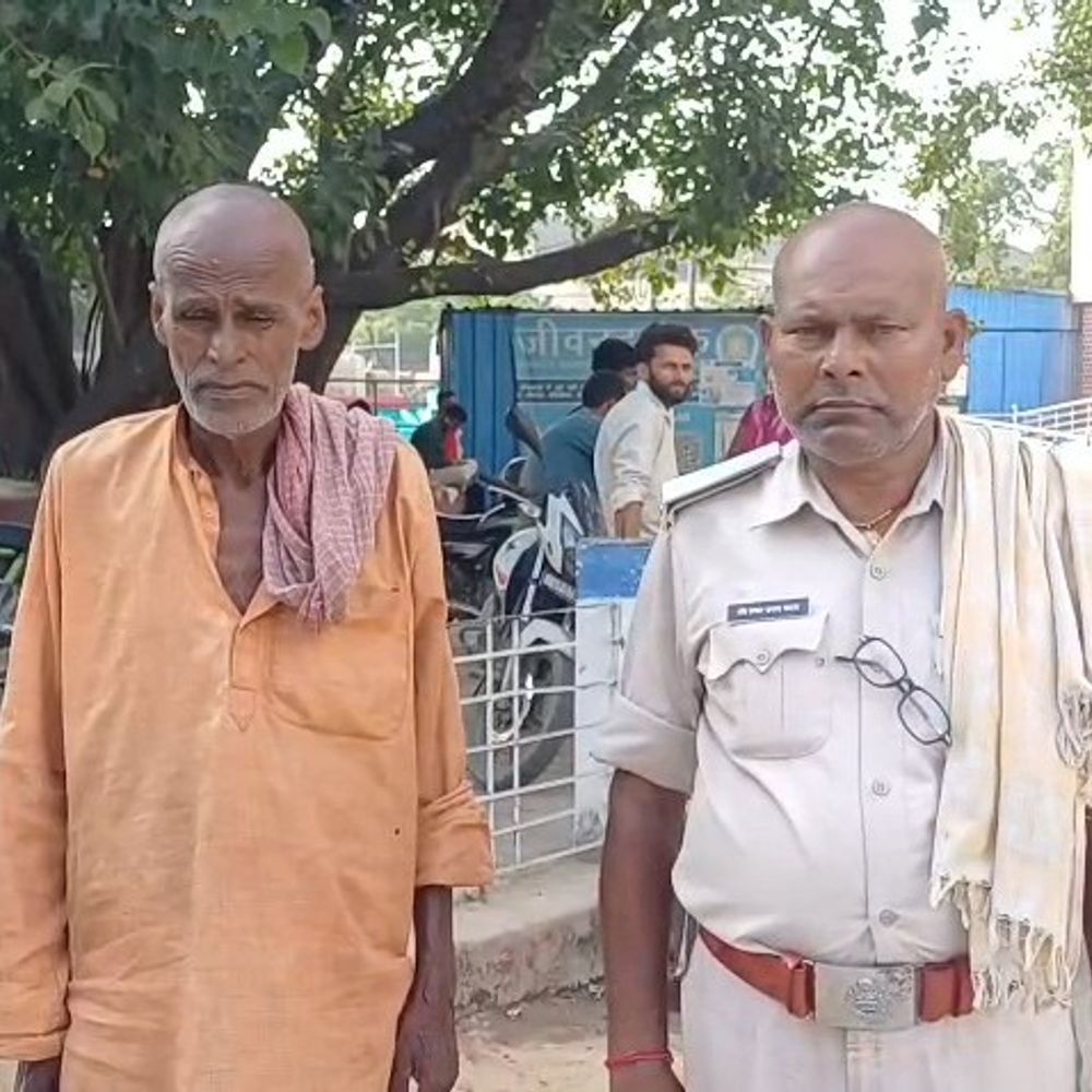 गोपालगंज- गंडक बाढ़ के पानी में डूबी किशोरी:घर के पास मिला शव, जलस्तर बढ़ने से हुआ हादसा; पुलिस जांच में जुटी