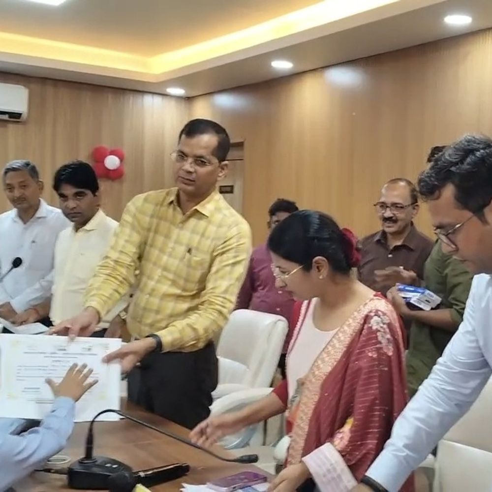स्वच्छता ही सेवा अभियान खत्म:सासासाम में 64 लोगों को मिला सम्मान, बेहतर काम करने वालों को प्रशस्ति पत्र और पुरस्कार मिले