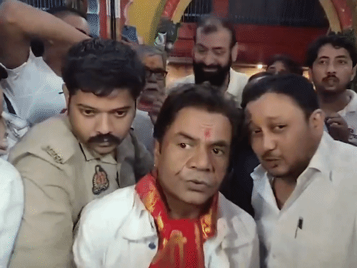 अयोध्या पहुंचे एक्टर राजपाल यादव:बोले- राम नगरी से 25 साल पुराना नाता, अब 2500 शिवलिंग की करेंगे स्थापना