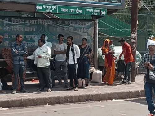 झांसी में आज 35℃ टेम्परेचर:सुबह से निकली तेज धूप, हवाएं भी हैं शांत