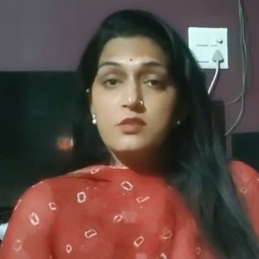 साइबर उत्पीड़न मामले में 2 महीने बाद भी कार्रवाई नहीं:शिक्षिका ने X पर वीडियो पोस्ट कर सीएम और महिला आयोग से लगाई गुहार