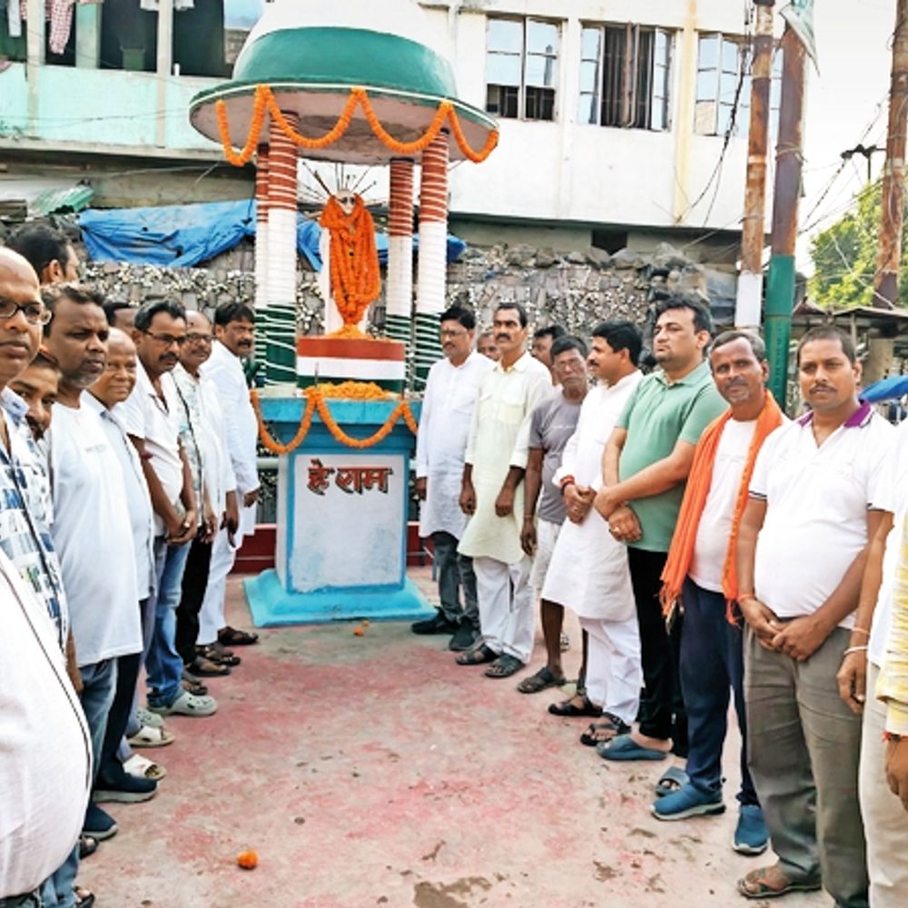 गांधी और शास्त्री जी की जयंती पर भाजपाइयों ने अर्पित की श्रद्धांजलि