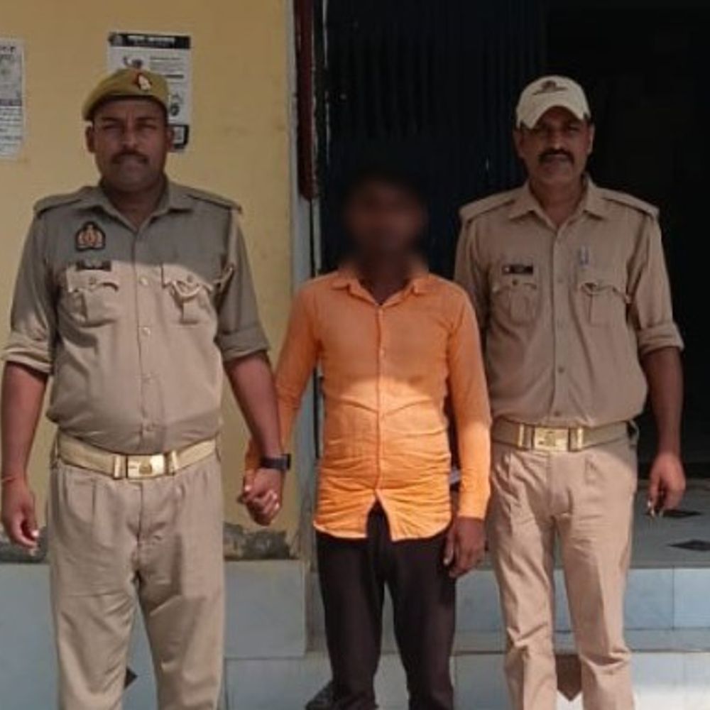 चौरी पुलिस ने गांजा तस्कर गिरोह के गैंगस्टर को पकड़ा:अनुराग पटेल उर्फ पद्धू गिरफ्तार, आर्थिक लाभ के लिए करता था तस्करी