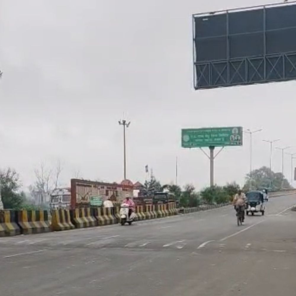 मुरादाबाद में गर्मी से लोग बेहाल:तेज धूप और उमस से बढ़ी परेशानी, 33 डिग्री तक पहुंचेगा तापमान