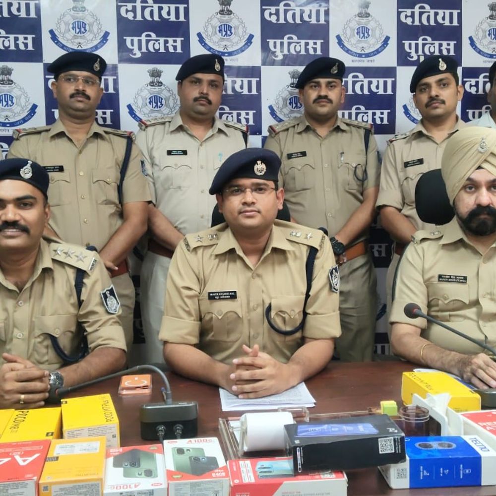 12 घंटे में 22.20 लाख का चोरी का माल बरामद:8.60 लाख रुपए नकद और 13.60 के सोने के जेवरात शामिल