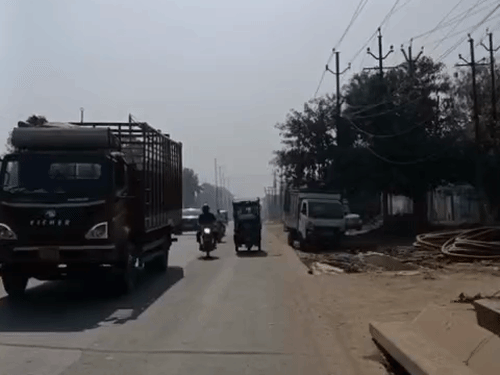 गाजियाबाद में रात में मौसम सर्द, दिन में अभी उमस:35 डिग्री सेल्सियस तापमान में दिन में मौसम साफ रहने का अनुमान