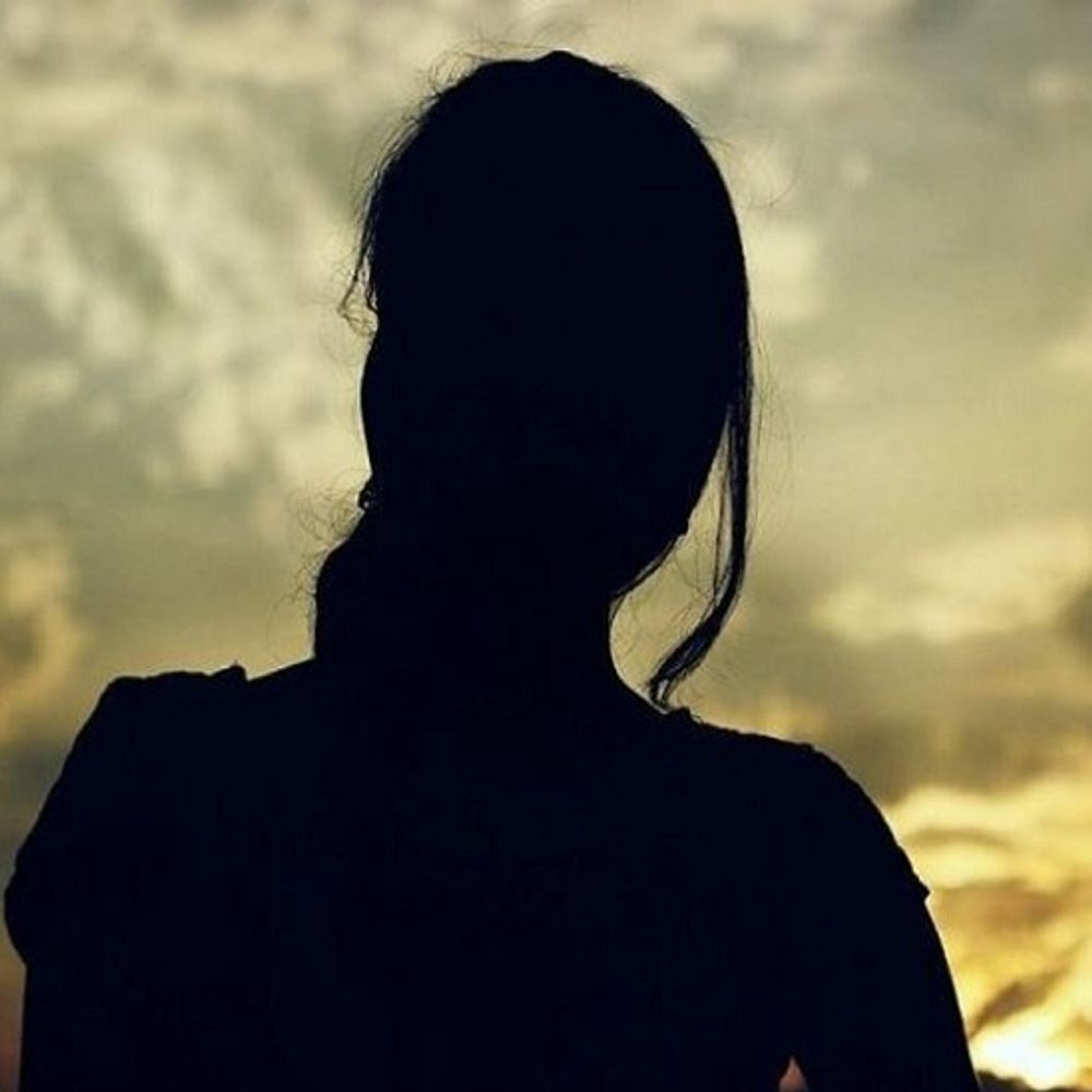 महेंद्रगढ़ से 20 वर्षीय युवती हुई लापता:जोधपुर के रहने वाली, यूपी के युवक पर भगाकर ले जाने का शक, रुपए भी साथ ले गई