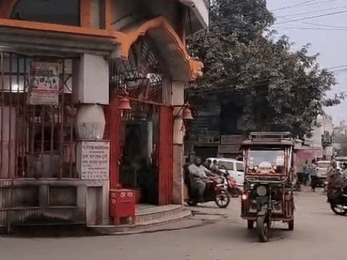 मेरठ में दिन में धूप और सुबह शाम ठंडक:लगातार हो रहा मौसम में बदलाव प्रभावित कर रहा लोगों की दिनचर्या