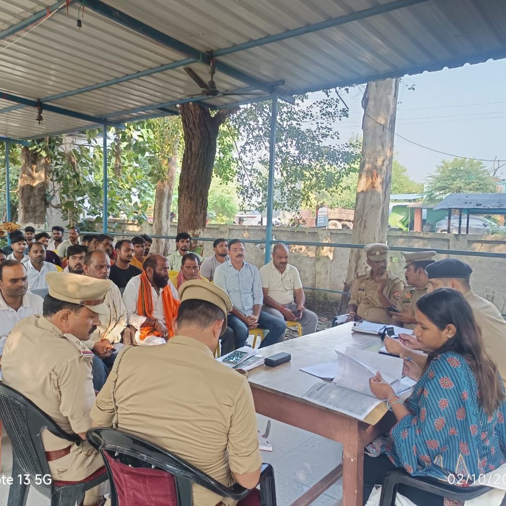 अंबेडकरनगर में दुर्गा पूजा-दशहरा के लिए प्रशासन की तैयारियां तेज:पूजा समितियों और डीजे संचालकों को दिए निर्देश, शांति बनाए रखने की अपील