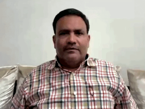 छत्तीसगढ़- मुस्लिम युवाओं को गरबा में जाने लेनी होगी अनुमति:कांग्रेस बोली- वक्फ बोर्ड अध्यक्ष BJP के पिट्ठू, भाजपा बोली- फतवा जारी करवाना है क्या?