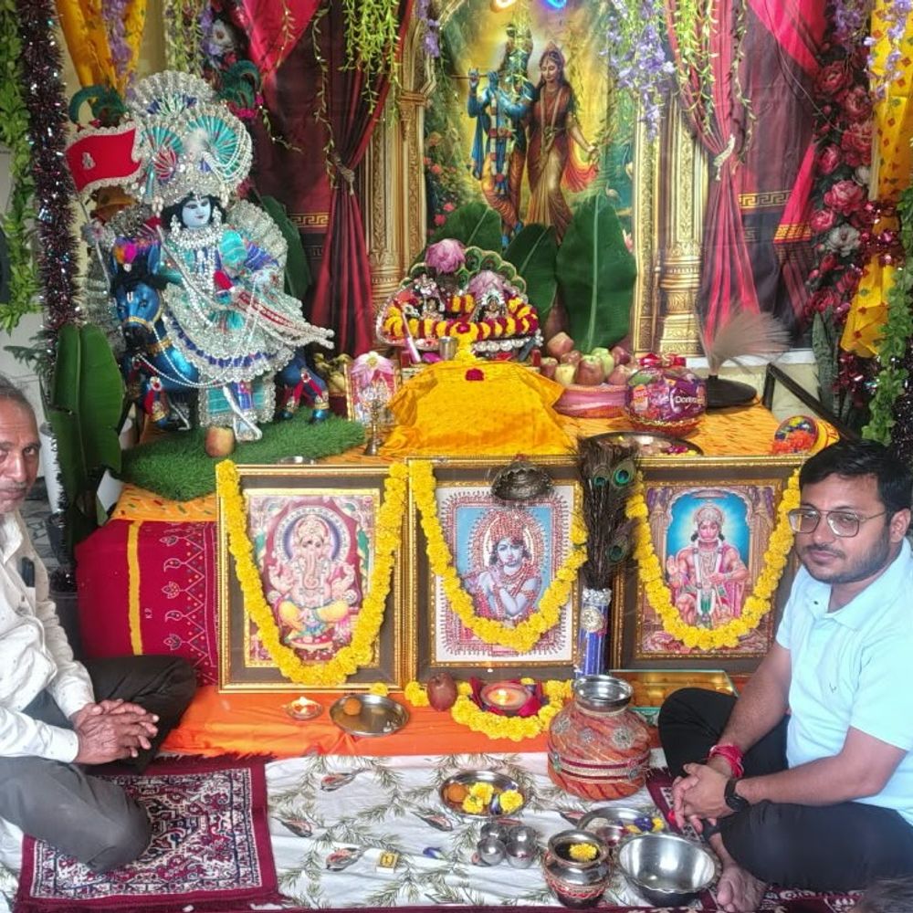 दामोदर नगर में राधा संकीर्तन आयोजित:भजनों की धुन पर झूमे श्रद्धालु, सेवा समिति ने कराया कार्यक्रम