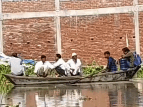 उन्नाव में गंगा का जलस्तर खतरे के निशान के ऊपर:शुक्लागंज के कई तटीय इलाकों में बाढ़ का खतरा