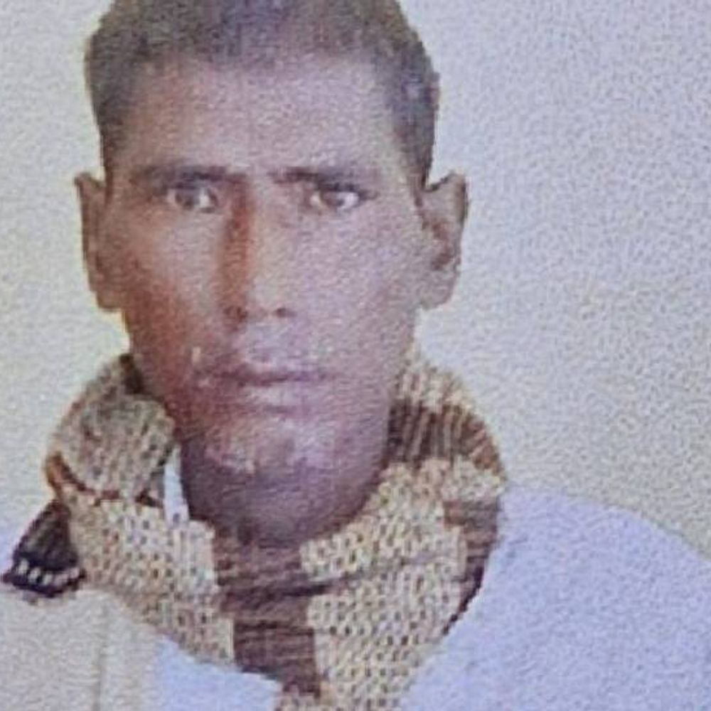 झांसी में खेत में किसान की लाश मिली:फसल की रखवाली करने गए थे, घर नहीं लौटे तो परिजन ढूंढ़ने पहुंचे थे