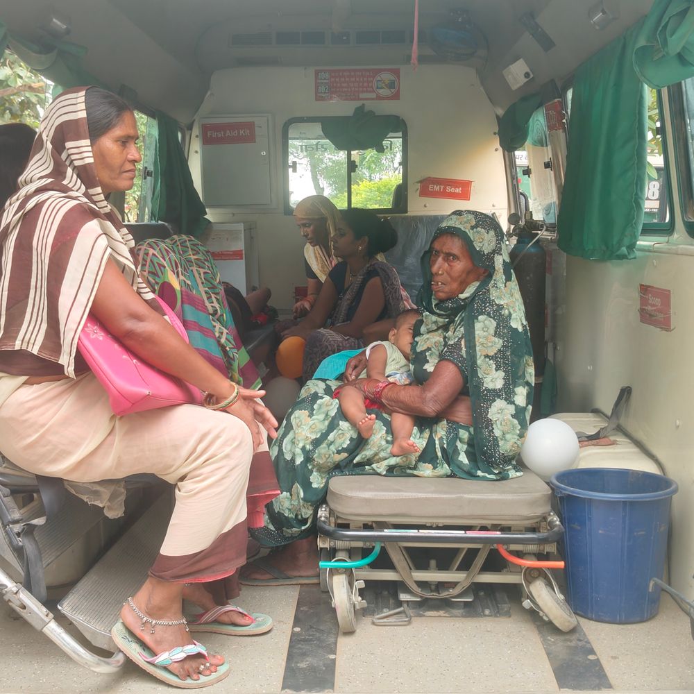 गोदलामऊ सीएचसी में नसबंदी शिविर:45 महिलाओं का सफल ऑपरेशन