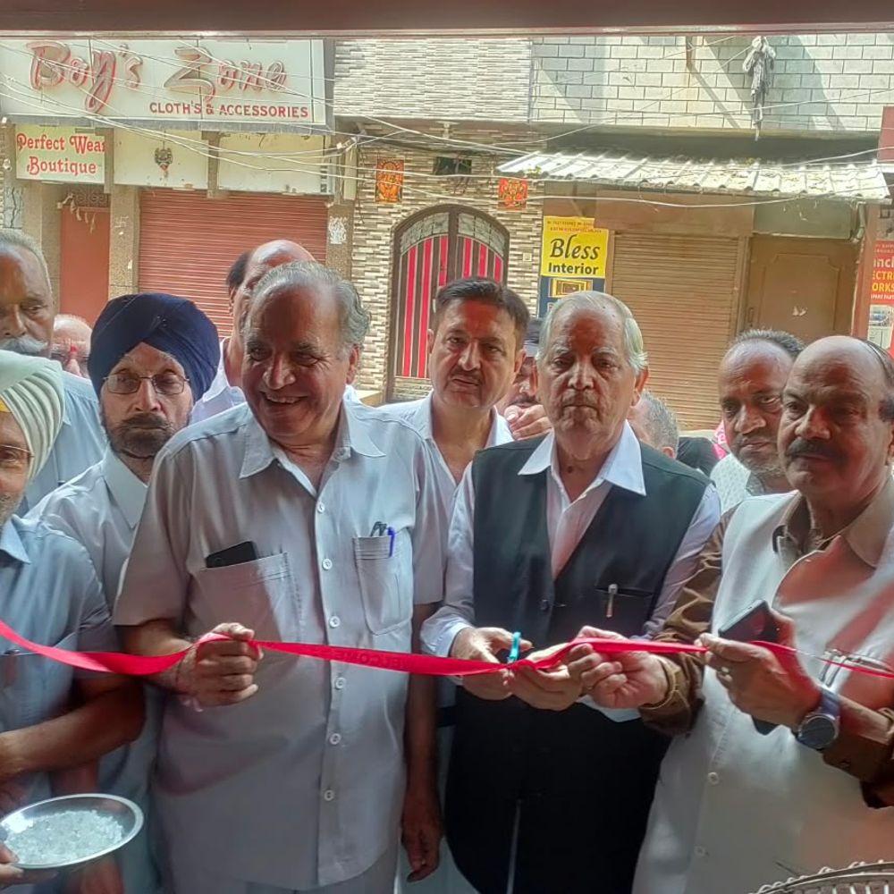 पीपल्स वेलफेयर सोसायटी का 1049वां मेडिकल कैंप, 500 मरीजों की जांच