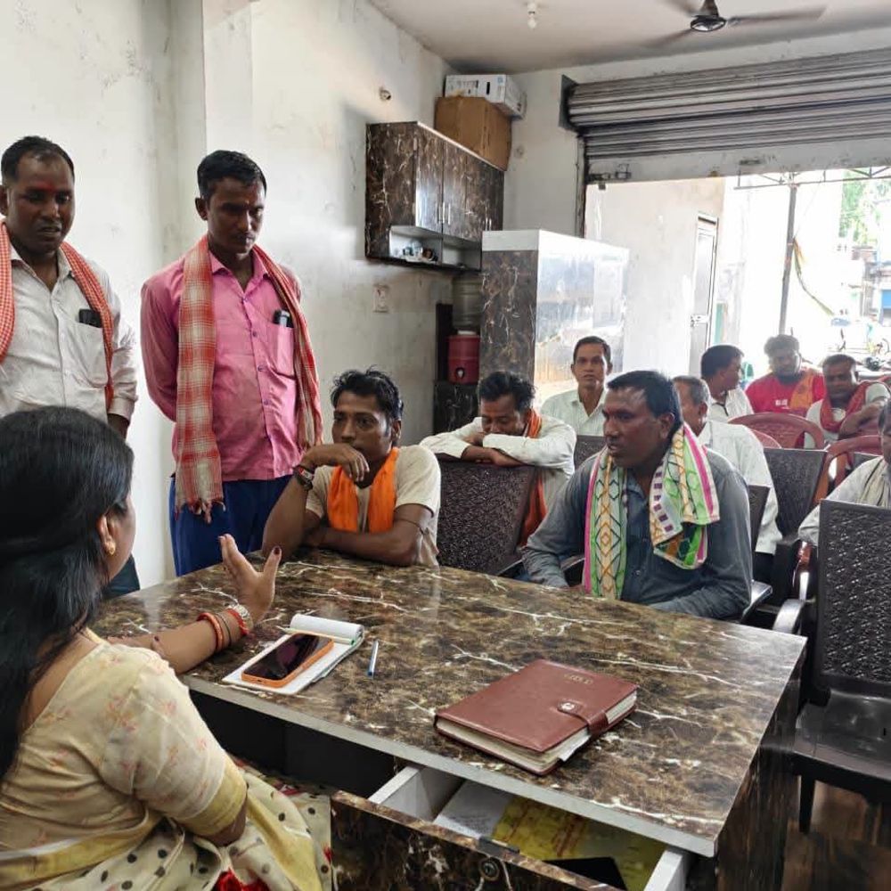 विधायक ने समस्याएं सुनीं, समाधान के निर्देश दिए