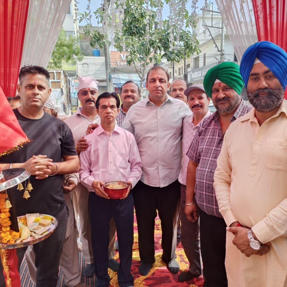 लाडोवाली रोड पर मां भगवती का जागरण 10 को, झंडे की रस्म निभाई