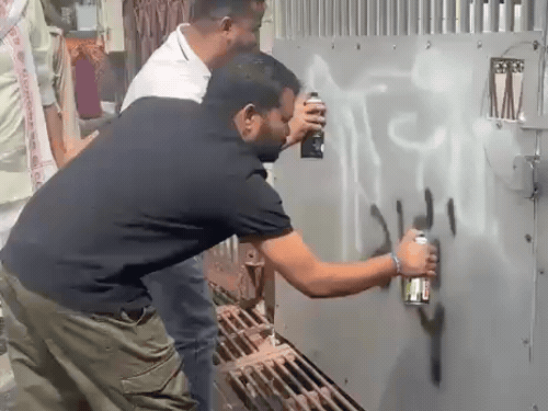 आगरा में मुख्य निर्वाचन आयुक्त के आवास की होगी शुद्धि:कांग्रेस के प्रदर्शन के बाद माथुर वैश्य महासभा निकालेगी कलश यात्रा, सुंदरकांड भी होगा