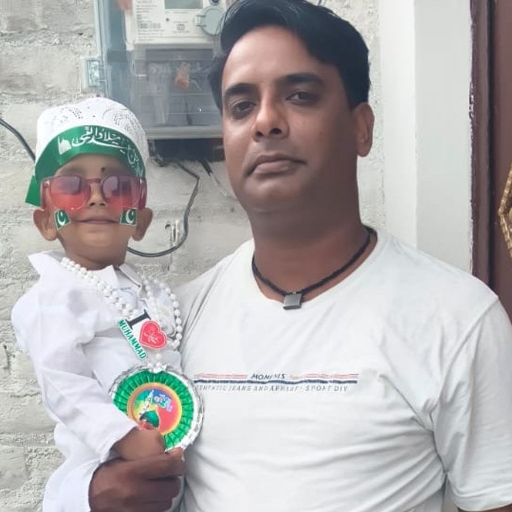 जमीन विवाद में लोडर चालक की पीटकर हत्या:पिता और तीन भाइयों पर आरोप, घर के बाहर मिला शव, शरीर पर चोटों के निशान
