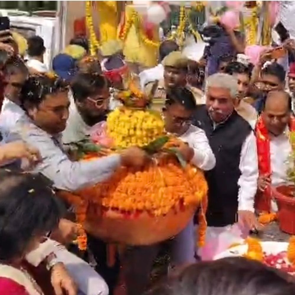 सेवा संकल्प के बहाने बीजेपी का शक्ति प्रदर्शन:मोदी के 25 साल के सेवा सफर पर कानपुर देहात में बीजेपी का आयोजन