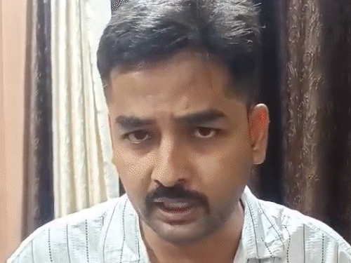 'दो कौड़ी की... अपनी औकात में रहो':लखनऊ में अजय राय से भिड़ने वाली ममता बोलीं- भद्दी गालियां दीं, जूता चलाने वाले कांग्रेसी नहीं
