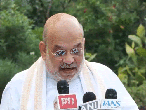 शाह बोले- राहुल SIR के जरिए घुसपैठियों को बचा रहे:2029 में हार के लिए मन बना लें, ग्रामीण इलाकों में कांग्रेस की पहुंच नहीं