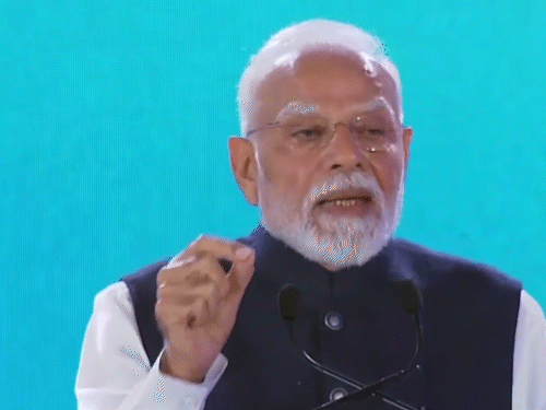 लद्दाख में 3,350 करोड़ के प्रोजेक्ट:PM मोदी लेह एयरपोर्ट टर्मिनल समेत 5 परियोजनाएं शुरू करेंगे