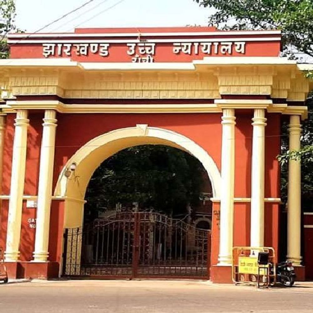 एक दशक तक जांच लंबित रहने पर हाईकोर्ट सख्त:झारखंड हाईकोर्ट ने कहा- पुल ढहने के मामले में तीन माह में रिपोर्ट दें, देरी पर अधिकारी व्यक्तिगत रूप से जवाबदेह होंगे