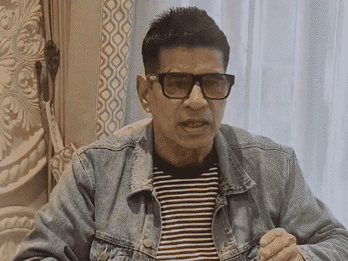 देश उन नेताओं को चलाना चाहिए, जिन्होंने परिवार छोड़ा:प्रयागराज में सुदेश बेरी ने कहा- मंत्रियों संसद खाली करो, सांस छोड़कर सब चीज पर टैक्स