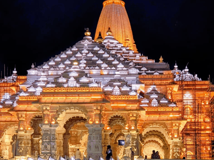अयोध्या में 2200 बटुक करेंगे सरयू की महाआरती:दीपोत्सव में 30 लाख दीप जलाने का लक्ष्य, 6-7 नवंबर को बनेगा नया रिकॉर्ड