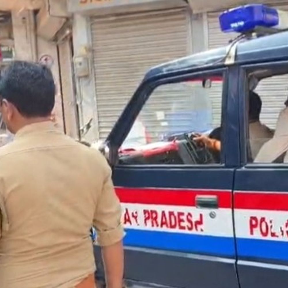 हमीरपुर में दशहरा मेले पर बदली गई यातायात व्यवस्था:भारी वाहनों की एंट्री रहेगी बंद, शाम 4 बजे से लागू रहेगा रूट डायवर्जन