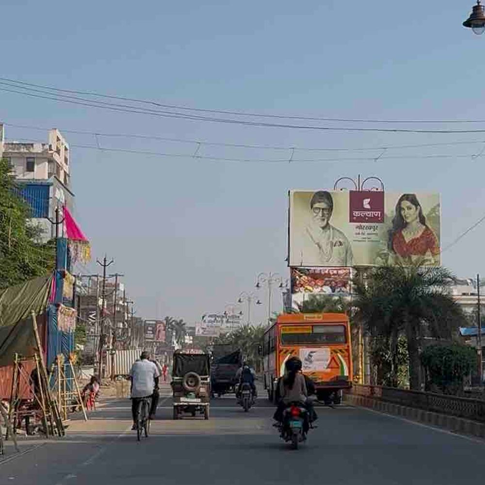 गोरखपुर में आने वाले दिनों में साफ रहेगा आसमान:सुबह-शाम बढ़ने लगी ठंडक, दिन के समय गर्मी रहेगी बरकरार