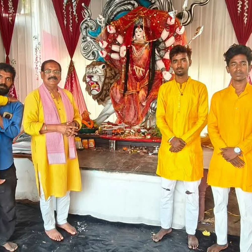 खागा में रामनवमी पर भंडारा:शिवपुरी से नई बाजार तक मां दुर्गा के पंडालों में जुटे श्रद्धालु