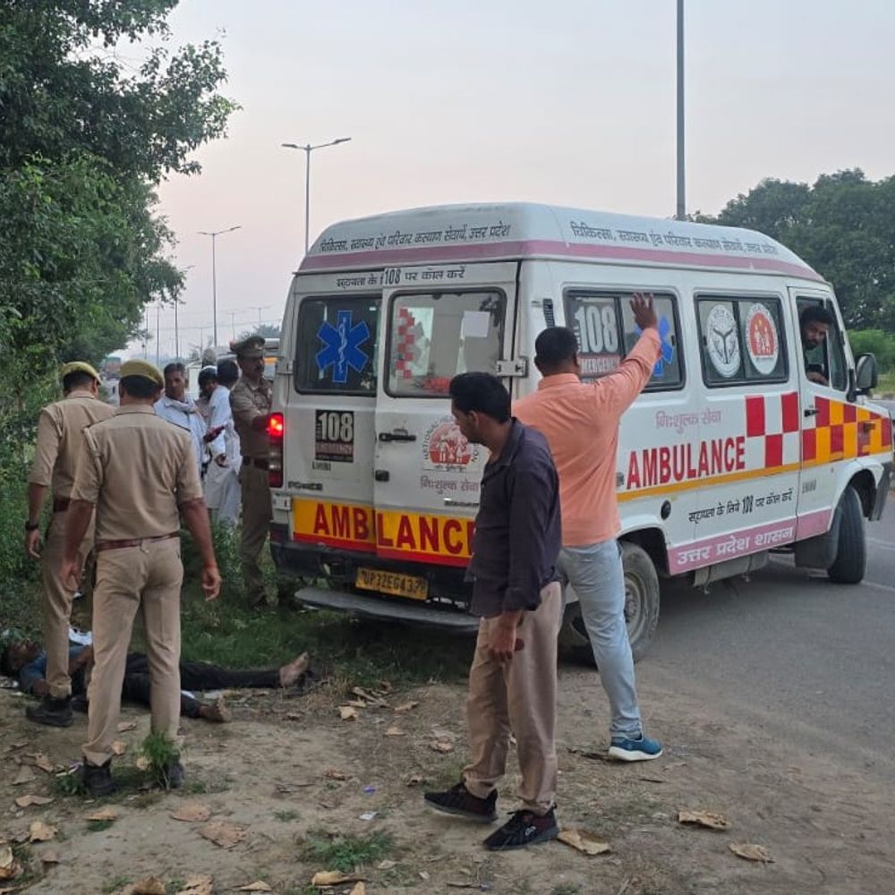आज अखबार नहीं, इटावा की कल की 5 बड़ी खबरें:सड़क हादसा, पिता की मौत और मां-बेटी गंभीर, मेघनाद-कुंभकर्ण के पुतले नहीं जले