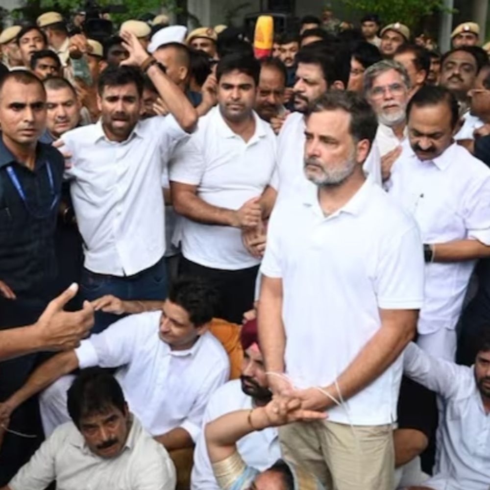 कारोबारियों ने INDIA ब्लॉक की रैली टालने की मांग की:राहुल गांधी को लेटर लिखा; कहा- 1 नवंबर की रैली से 10 हजार करोड़ का नुकसान होगा