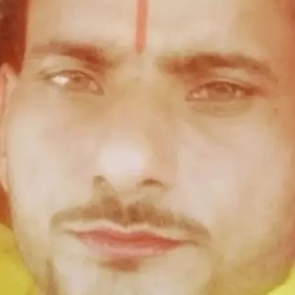 हाईटेंशन लाइन की चपेट में आने से मजदूर की मौत:नमामि गंगे योजना के तहत पानी की टंकी पर कर रहा था काम