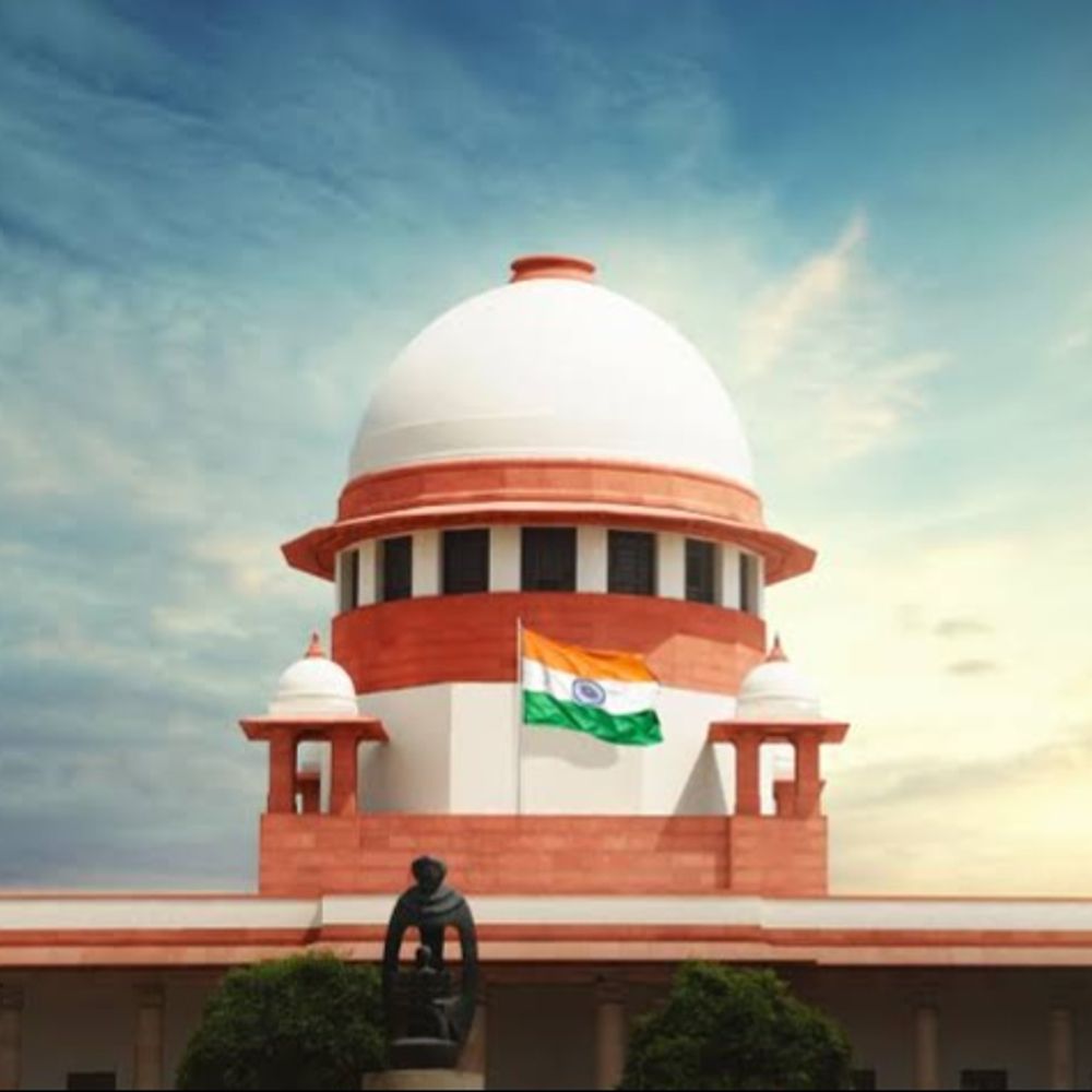 न्यूज पब्लिशर्स की याचिका पर केंद्र को नोटिस:21 मीडिया ग्रुप सुप्रीम कोर्ट पहुंचे, कहा- डेटा प्रोटेक्शन कानून से खबरों की रिपोर्टिंग करना मुश्किल होगा