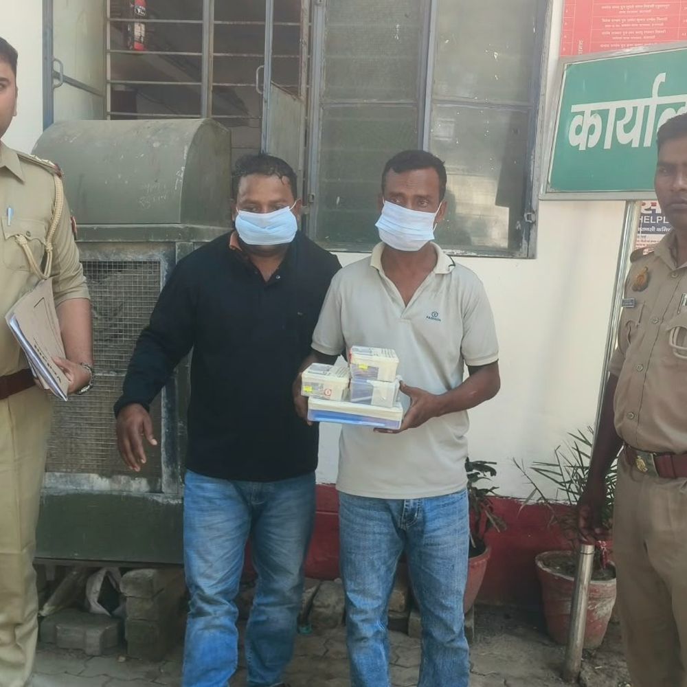 वाराणसी में दो बांग्लादेशी चोर गिरफ्तार, पासपोर्ट जब्त:घूमने आए थे भारत, सामान चोरी हुआ तो खुद बन गए चोर, भेजा गया जेल
