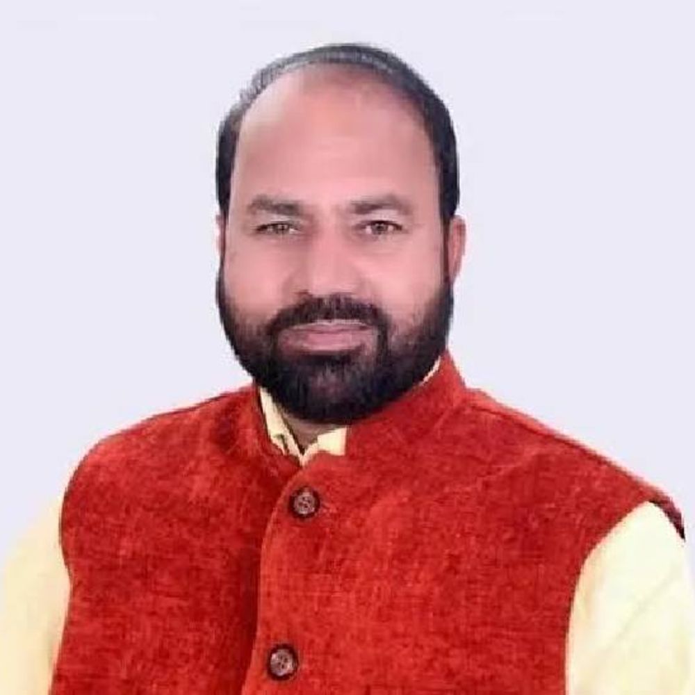 मेरठ शहर सीट पर फर्जी वोट बनवाने का ऑडियो वायरल:ऑडियो में रोते हुए BLO ने बताया अपना दुखड़ा, बोला खाना खिलाकर बनवा रहे वोट