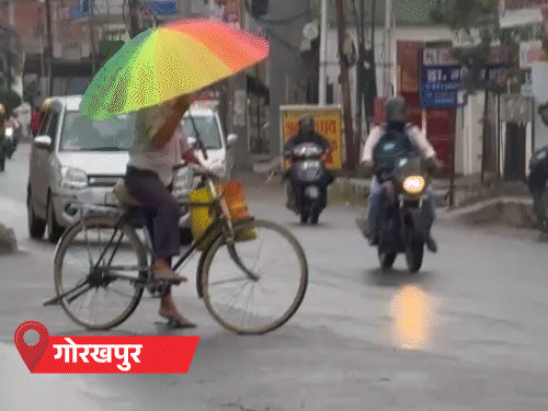 आगरा-मथुरा समेत 20 शहरों में बारिश, 75 में अलर्ट:लखनऊ में रिमझिम, जौनपुर में फसलें गिरीं; अर्नब तूफान का यूपी में असर