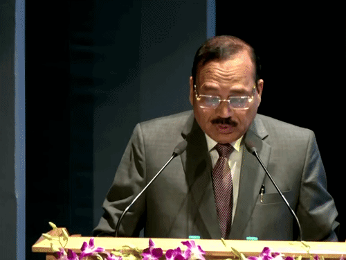 AI-डीपफेक पर कानून चुप हो तो संविधान हमें रास्ता दिखाए:CJI सूर्यकांत बोले- गरिमा, स्वतंत्रता और समानता तकनीक से नहीं बदलती